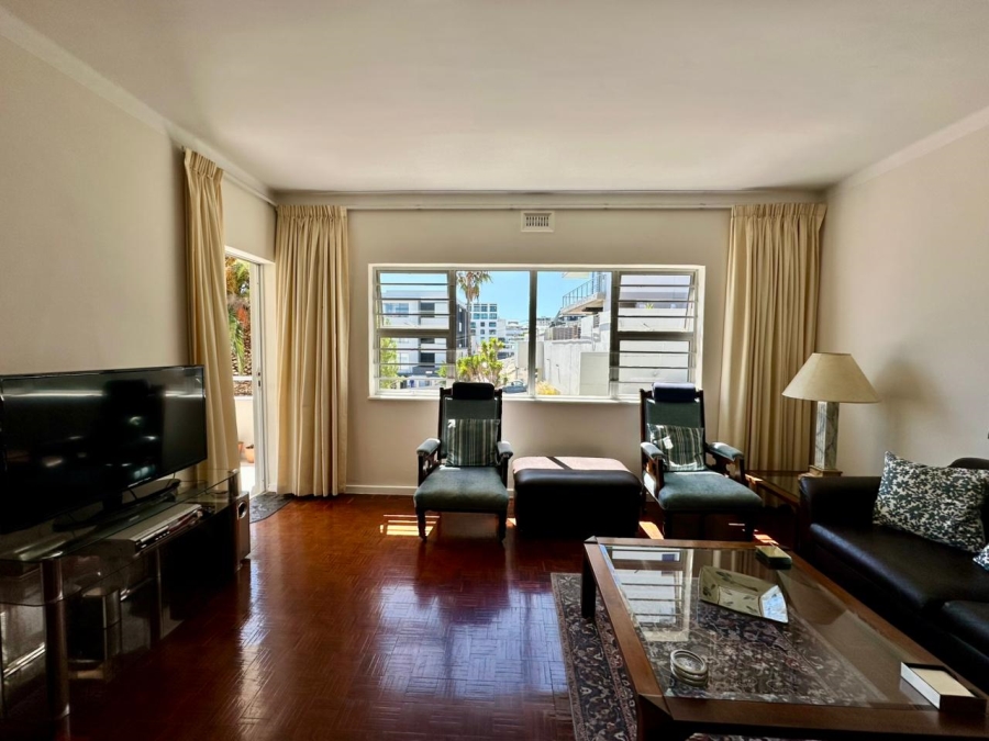 2 Bedroom Property for Sale in Sea Point Western Cape